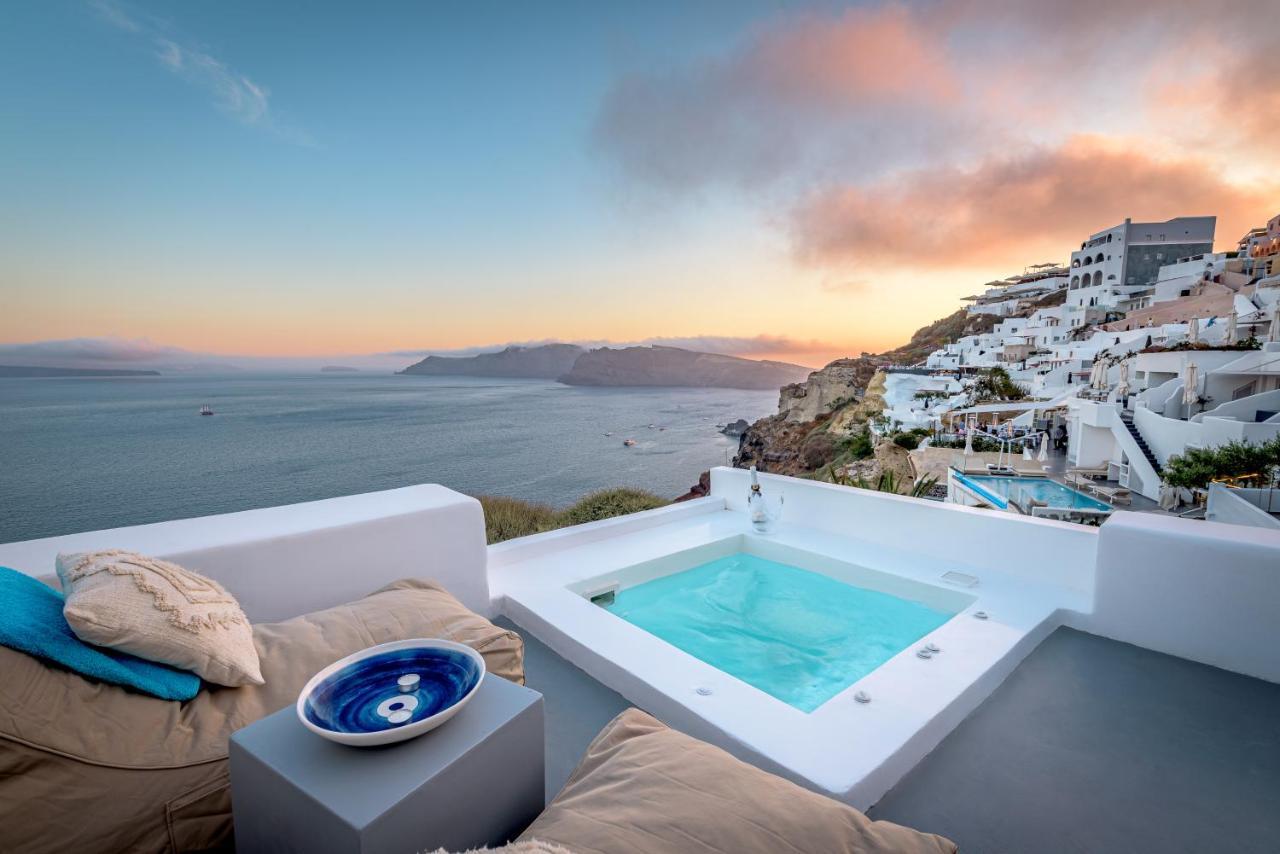 Amazing View Villa Oia With Jacuzzi Экстерьер фото